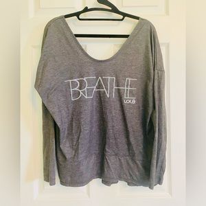 Löle  *Breathe* yoga pullover